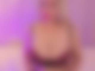 Live cam show with JulieDeep - Squirt Blonde Hair on https://playwithruby.com