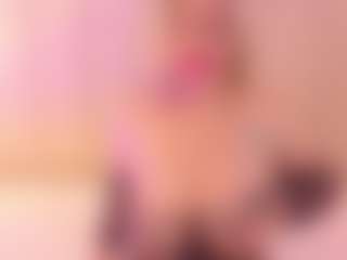 JulieDeep's Live Sex Cam Show
