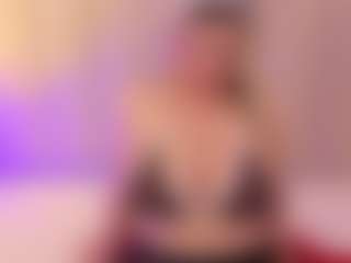 JulieDeep's Live Sex Cam Show