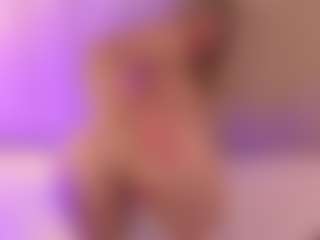 JulieDeep's Live Sex Cam Show
