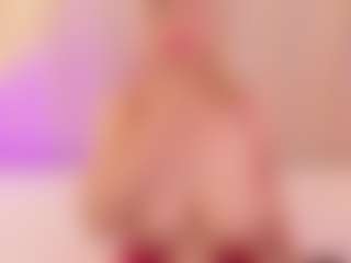 Live cam show with JulieDeep - Amateur on Camsoda