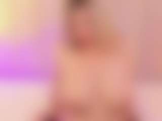 JulieDeep's Live Sex Cam Show