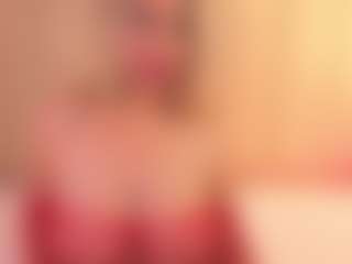 JulieDeep's Live Sex Cam Show
