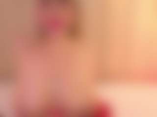 JulieDeep's Live Sex Cam Show
