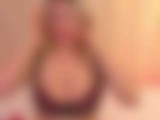 JulieDeep's Live Sex Cam Show