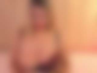 JulieDeep's Live Sex Cam Show