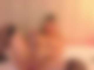 JulieDeep's Live Sex Cam Show