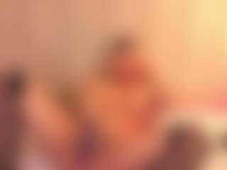 JulieDeep's Live Sex Cam Show