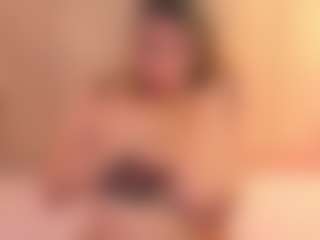 JulieDeep's Live Sex Cam Show