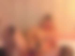 JulieDeep's Live Sex Cam Show