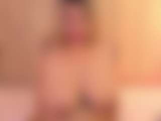 JulieDeep's Live Sex Cam Show