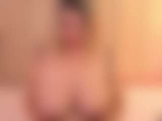JulieDeep's Live Sex Cam Show