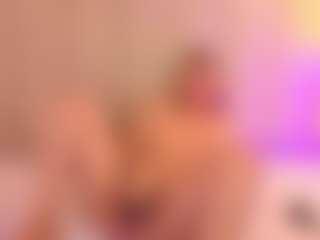 JulieDeep's Live Sex Cam Show
