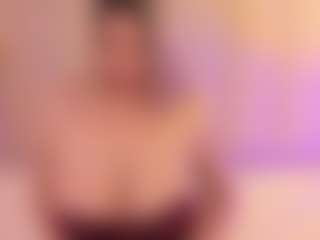 JulieDeep's Live Sex Cam Show
