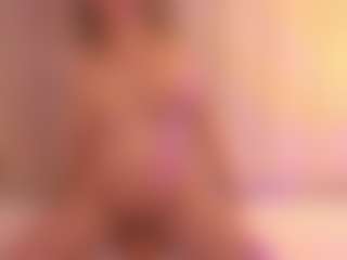 Live cam show with JulieDeep - Big Tits on Fling VIP Chat
