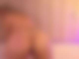 Live cam show with JulieDeep - Dirty Talk on Camsoda