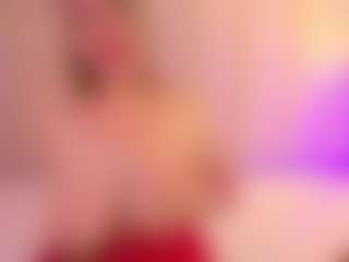 JulieDeep's Live Sex Cam Show