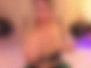JulieDeep's Live Sex Cam Show