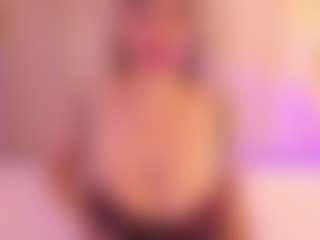 Live cam show with JulieDeep - Normal on Camsoda Late Night