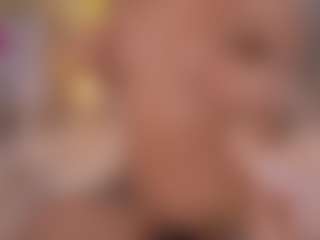 Live cam show with Litttlemix - Blonde Hair Petite on TastyBlacksLive