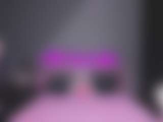 maggiemrrr's Live Sex Cam Show