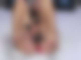 maggiemrrr's Live Sex Cam Show