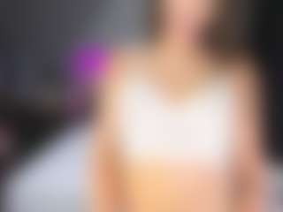 Live cam show with maggiemrrr - Butt Plug on Camsoda