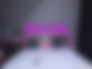 maggiemrrr's Live Sex Cam Show