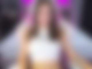Live cam show with maggiemrrr - Green Eyes on WildCum