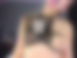 maggiemrrr's Live Sex Cam Show