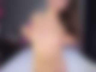 Live cam show with maggiemrrr - Green Eyes on Streamer API