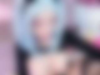 Live cam show with salemblackrose - Double Penetration on Latina Girls