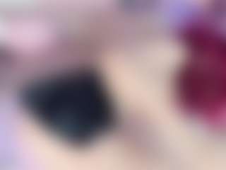 salemblackrose's Live Sex Cam Show