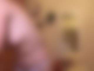Live cam show with Mia - Flashing on Camsoda