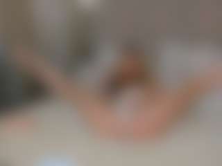 Aneta-Hart's Live Sex Cam Show