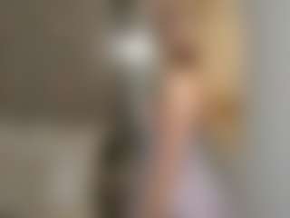 Aneta-Hart's Live Sex Cam Show