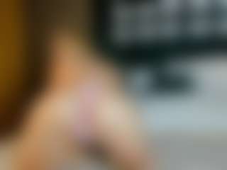 Aneta-Hart's Live Sex Cam Show