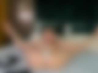 Live cam show with Aneta-Hart - Smoking on camgirlchat.live