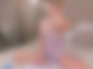 Live cam show with Aneta-Hart - Role Play on Milfs Live