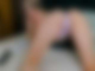 Live cam show with Aneta-Hart - Role Play on Gym Cam Girls