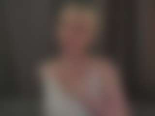 Live cam show with DeneseJirik - Young Adult on hrnylive.com