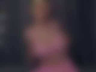 Live cam show with DeneseJirik - Body Massage on sexytreat.net