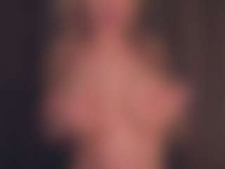 Live cam show with DeneseJirik - Body Massage on Free Soda