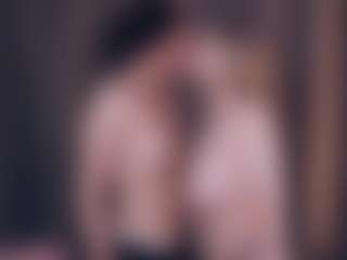Live cam show with DeneseJirik - Natural on madthumbs