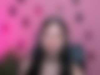 Live cam show with eira-mouse - Flashing on Livezox