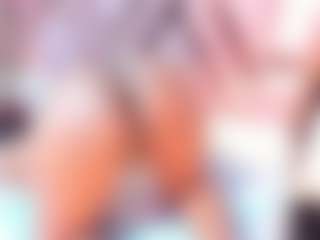 Live cam show with emii-brown - Ebony on TeamSkeetLive | colombia