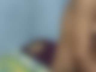 Live cam show with Kitty_555 - Skinny MILF on Big Tits