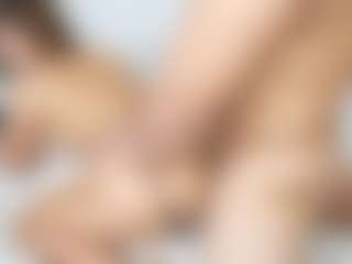 Live cam show with Julesxlove - Nature on Milf Play