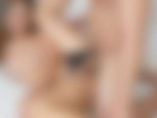 Live cam show with Julesxlove - Nature on CamSodaAdn