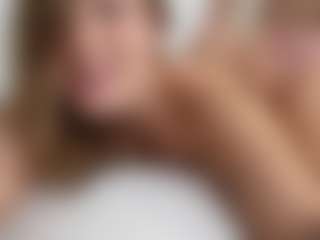 Julesxlove's Live Sex Cam Show